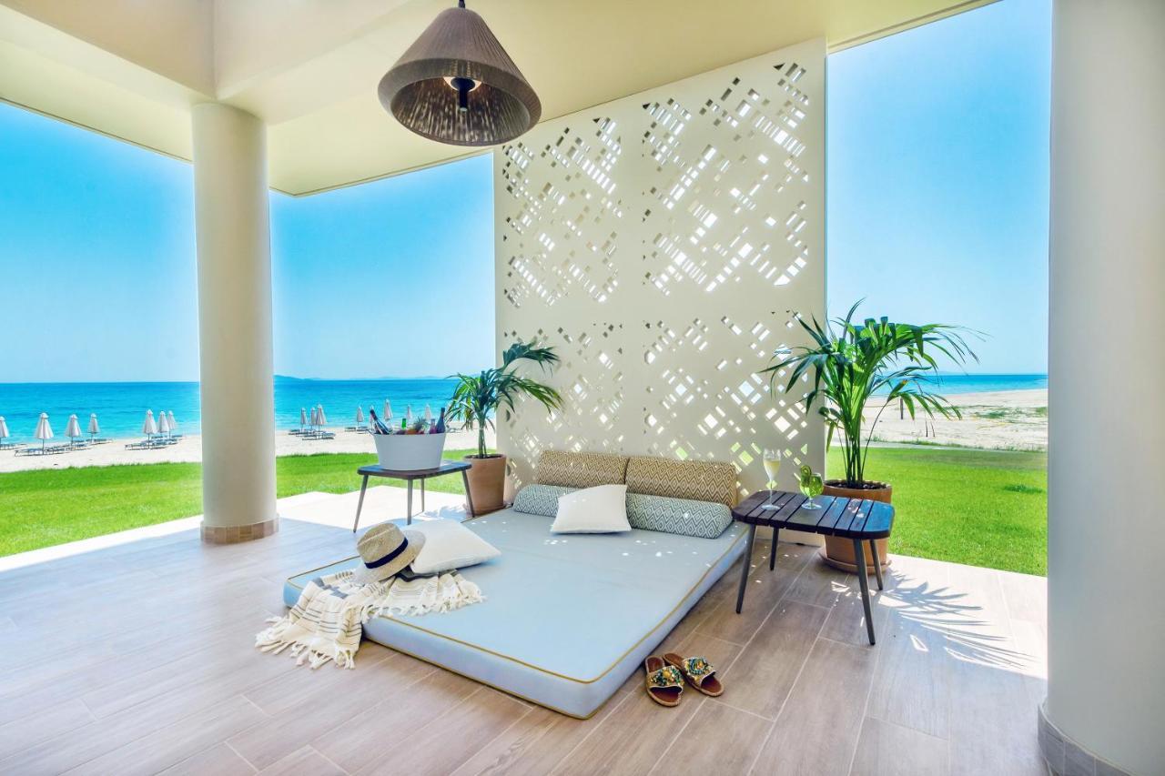 מלון Ammoa Luxury & 5*