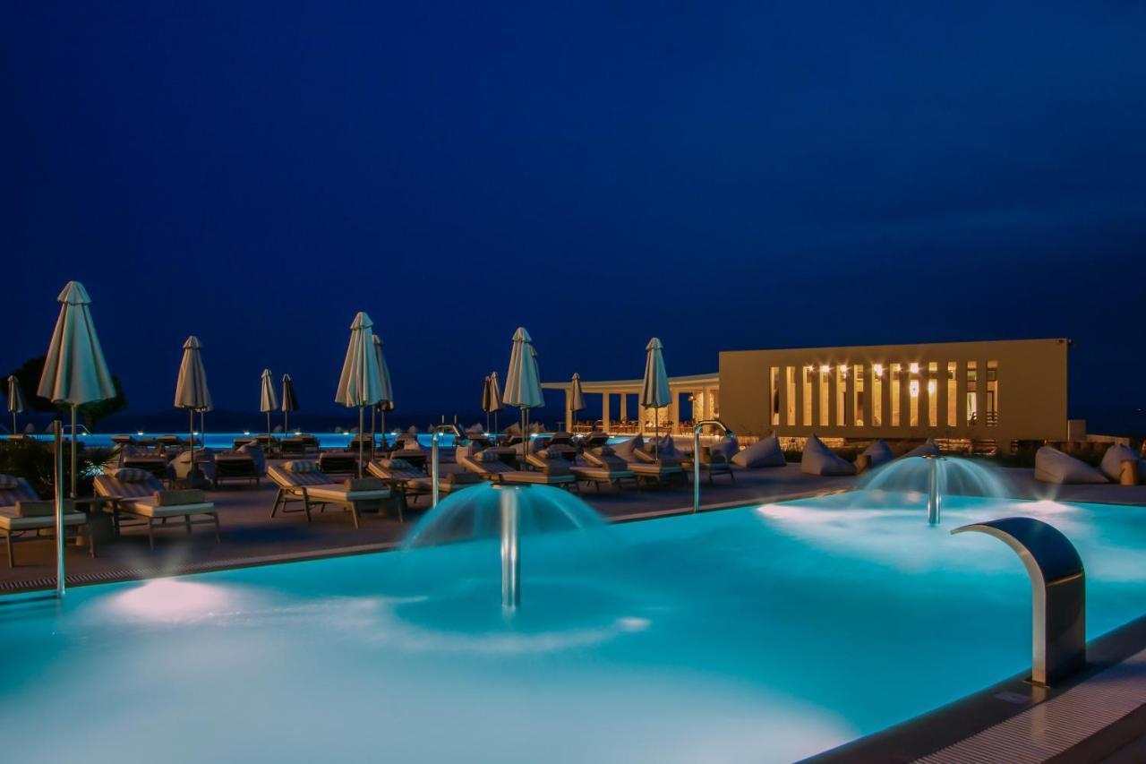 Ammoa Luxury & Otel